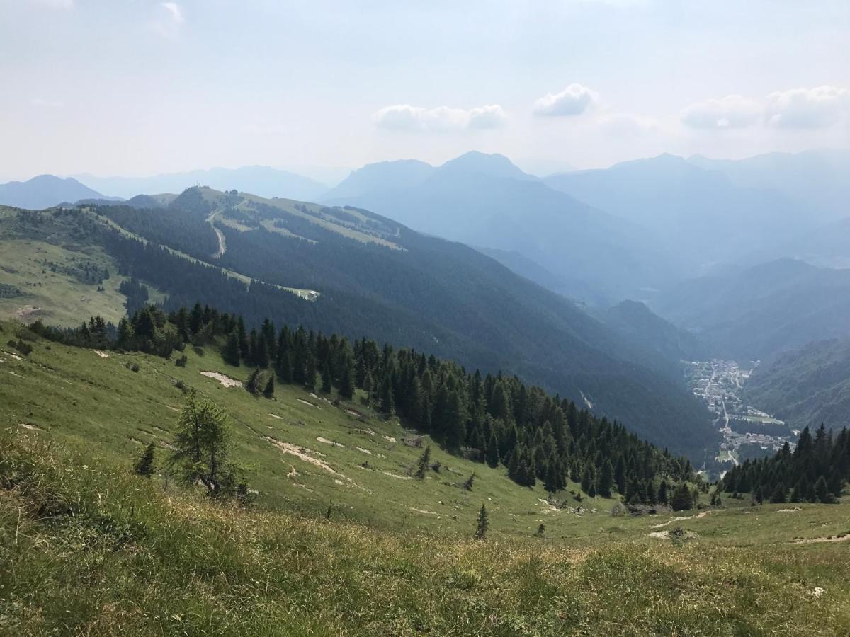 Ca' Moretti Piazzatorre Esterno foto