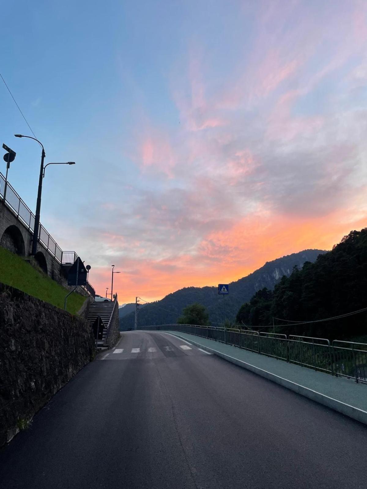 Ca' Moretti Piazzatorre Esterno foto